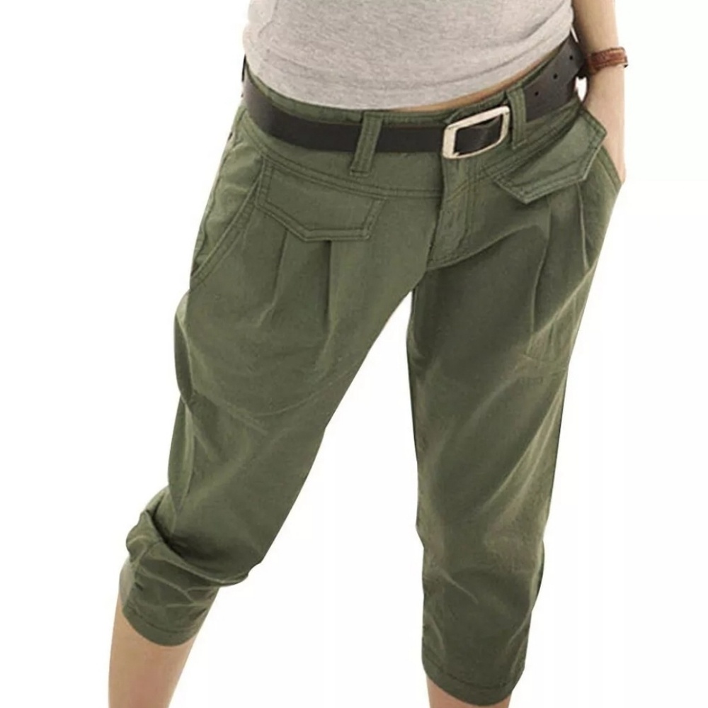 Olive Capris khakis